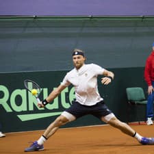 Slovenský tenista Jozef Kovalík vypadol v druhom kole antukového turnaja ATP vo švédskom Bastade.