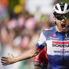 Kasper Asgreen triumfoval vo štvrtkovej osemnástej etape 110. ročníka Tour de France. 