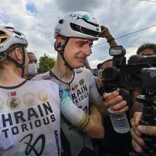 Matej Mohorič triumfoval v 19. etape Tour de France 2023.