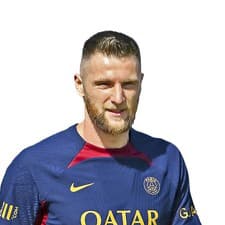 Milan Škriniar v drese PSG.