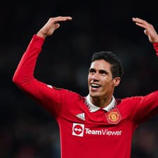 Francúzsky futbalista Raphael Varane v drese Manchestru United.