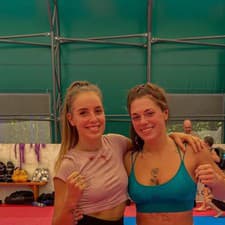 Veronika Smolková (vpravo) novou posilou Oktagon MMA
