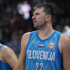 Slovinský basketbalista Luka Dončič.