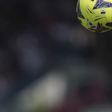 Stredopoliar Paul Pogba dostal od Juventusu trest za doping v podobe výrazného zníženia platu.
