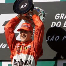 Na archívnej snímke Michael Schumacher. 