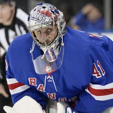 Slovenský hokejový brankár Jaroslav Halák v drese NY Rangers.
