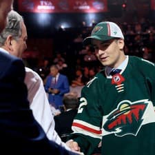 Šikovného útočníka draftovala vlani Minnesota Wild. 