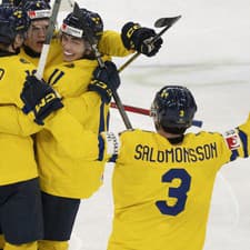 Švédski hokejisti potešili svojich fanúšikov.