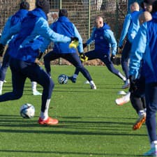 Futbalisti Slovana začali zimnú prípravu aj so svojou najväčšou hviezdou Čavričom.