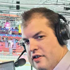 Hokejový expert Ondrej Rusnák vidí príčinu v slabej produktivite aj v tom, že mu chýba dvorný nahrávač.