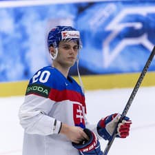 Slovenský hokejový reprezentant Juraj Slafkovský. 
