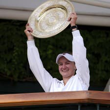 Barbora Krejčíková sa stala víťazkou ženskej dvojhry Wimbledonu.