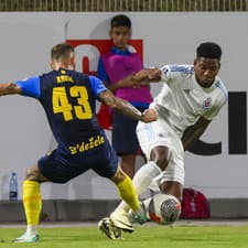 Slovan Bratislava sa v rámci 2. predkola Ligy majstrov predstavil na pôde slovinského Celje.