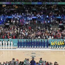 Basketbalové turnaje počas olympijských hier v Paríži pritiahli na tribúny rekordných 1.078.319 divákov.