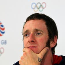 Bradley Wiggins na základe rozhodnutia súdu vyhlásil bankrot. 