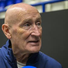 Tréner slovenskej hokejovej reprezentácie Craig Ramsay. 