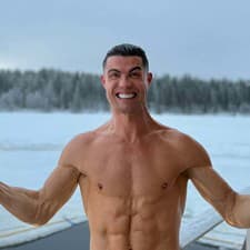 Cristiano Ronaldo strávil s rodinou vianočnú dovolenku v Laponsku.