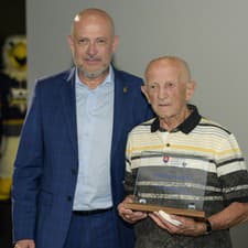 Ján Zachara (†96) získal zlato v boxe na OH 1952 v Helsinkách.
