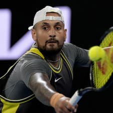 Austrálsky tenista Nick Kyrgios sa v dvojhrách z Australian Open rozlúčil.