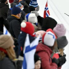 Ruský bežec na lyžiach Alexander Bolšunov mal v poslednom čase smolu.