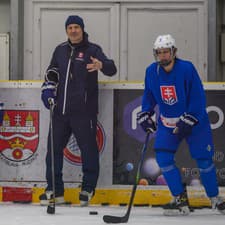 Na snímke tréning ženskej hokejovej reprezentácie SR pred odchodom na finálový turnaj kvalifikácie o postup na ZOH 2026.