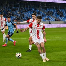 Slovan Bratislava sa v osemfinále Slovnaft Cupu stretol s Trenčínom.