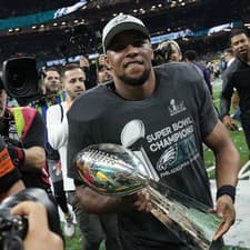 Víťazom finále play off zámorskej ligy amerického futbalu NFL sa stala Philadelphia Eagles.