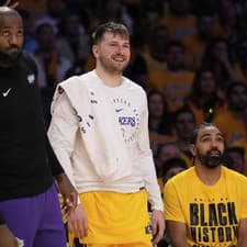 Hviezdny Slovinec Luka Dončič pri debute v drese Los Angeles Lakers.