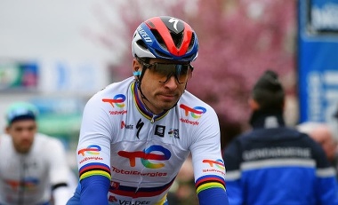 Peter Sagan začína spomínať športový dôchodok: Uvidíme ho ešte jazdiť za inú stajňu?