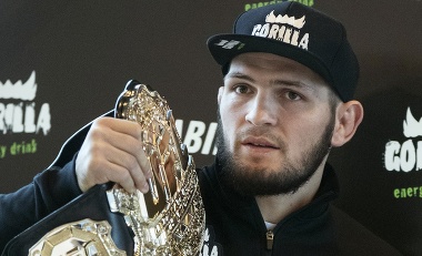 Slávny šampión UFC verejne skritizoval ruskú mobilizáciu: Nie sme na to pripravení, vraví