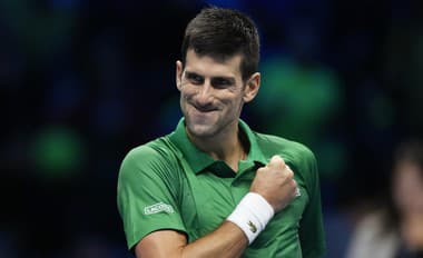 Novak Djokovič pokračuje vo víťaznom ťažení: Po dvoch tajbrejkoch sa prebojoval do finále