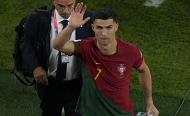 Predčasný koniec MS pre ďalšiu hviezdu? Ronaldo s Portugalcami netrénoval