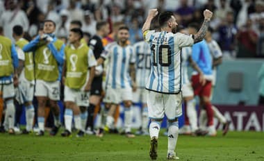 Argentínčan Lionel Messi počas pozápasového rozhovoru vypenil.