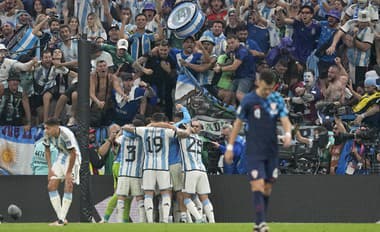 Úbohá oslava Argentínčanov: Po semifinále zneuctili chorvátsky dres!