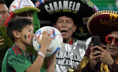 Situácia ako z dedinského futbalu: Za TOTO udelila FIFA Mexiku trest
