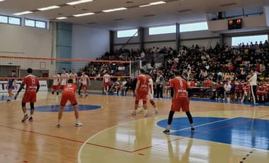 Školy v Komárne nemajú len výchovné koncerty: 1000 detí na volejbale!