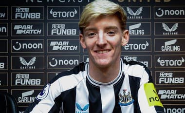 Anthony Gordon sa stal novou posilou Newcastle United.