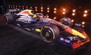 Na snímke nový monopost, ktorý predstavil tím Red Bull Racing pre tohtoročnú sezónu v New Yorku,