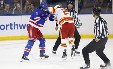 Halákov spoluhráč ohúril tvrdým hitom: Zlý muž NHL skončil na ľade a strhla sa poriadna bitka