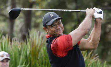 Golfová legenda je späť: Tiger Woods oznámil svoj návrat!