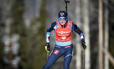 Nórska biatlonistka Marte Olsbuová Röiselandová.