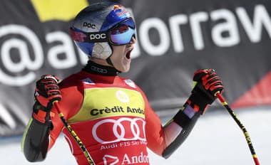 Švajčiar Marco Odermatt potvrdil glóbus v super-G: Dvanásty triumf sezóny