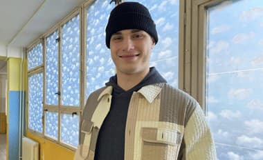 Draftová jednotka NHL Juraj Slafkovský je pod tlakom často: Ako sa s nim vyrovnáva?