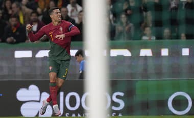 Ronaldo lámal reprezentačné rekordy, nadchádzajúci súper Slovákov suverénny