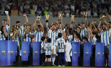 Nepoučiteľní Argentínčania opäť vystrájali: Vytiahli vulgárne gesto a ponížili Brazíliu