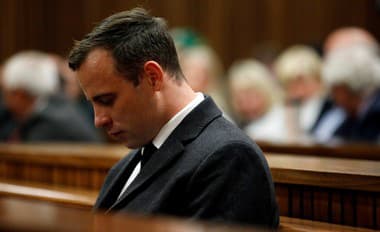 Oscar Pistorius počas súdneho procesu v roku 2016.