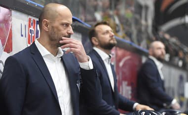 Hokejový Slovan vyriešil trénerskú otázku, rozsiahle čistky v kádri