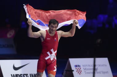 Zlatý hetrik: Slovenský zápasník vyhral ME