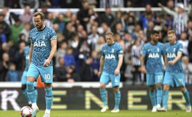 Trápna prehra Tottenhamu má dohru: Hráči sa ospravedlnili a fanúšikom preplatia lístky