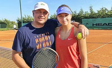 Tréner Vladimír Pláteník a jeho dcéra Ela.